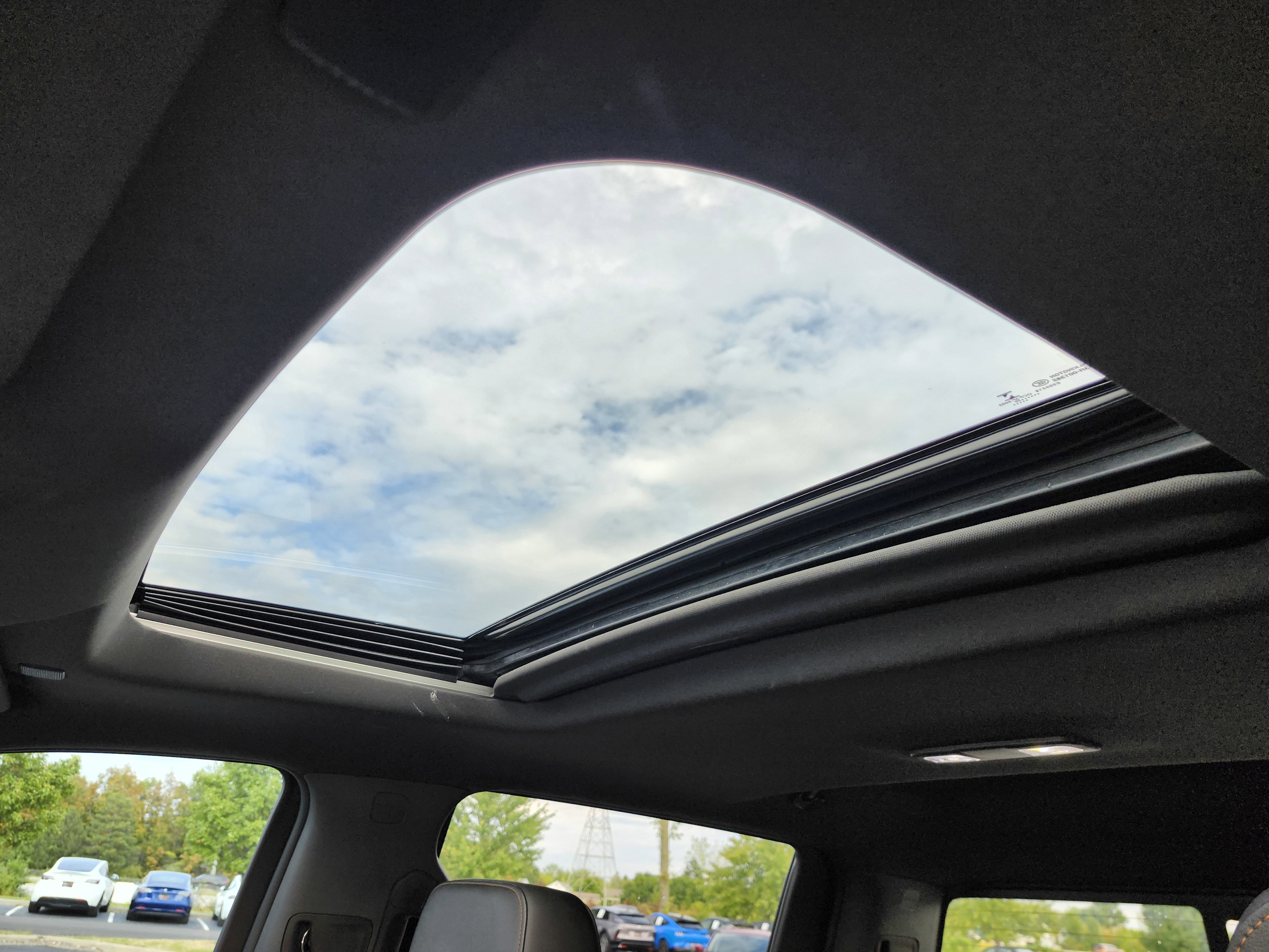 Used 2022 GMC Sierra 1500 AT4 image 23