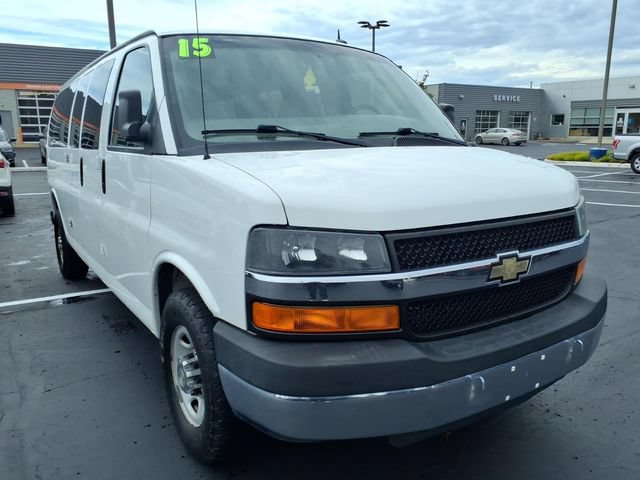 Used 2015 Chevrolet Express 3500 LT w/ LT Preferred Equipment Group RWD image 3