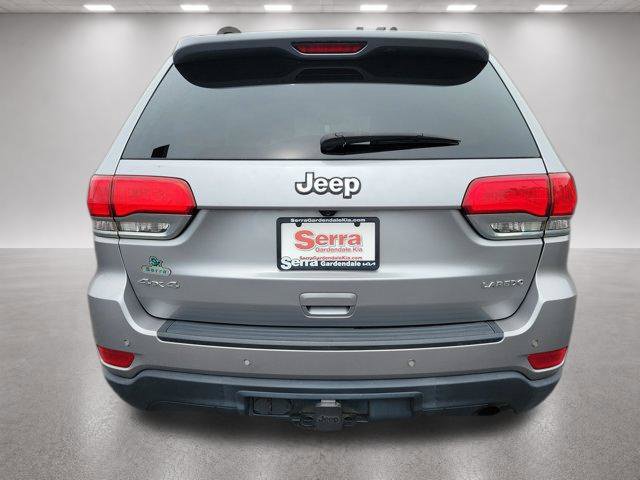 Used 2017 Jeep Grand Cherokee Laredo w/ Quick Order Package 23E AWD/4WD image 4