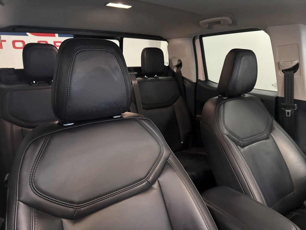 Used 2024 Ford Maverick Lariat w/ Black Appearance Package image 39