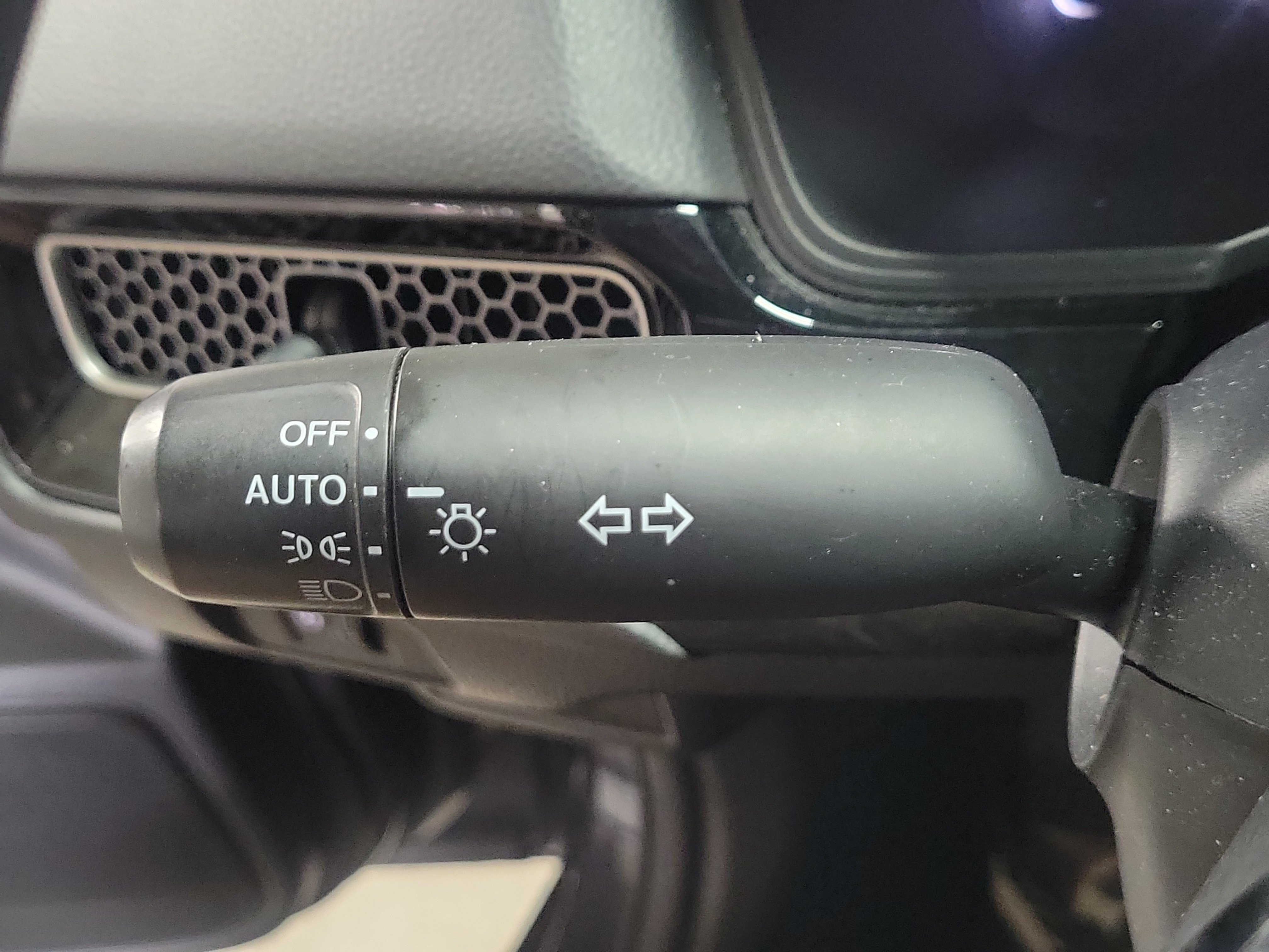Used 2025 Honda Civic LX image 24