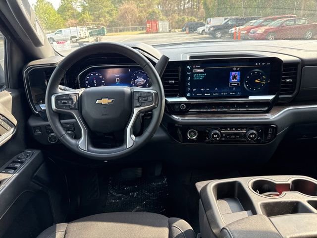 Used 2024 Chevrolet Silverado 1500 LT image 23