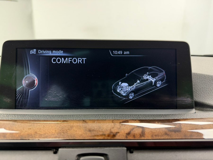 Used 2015 BMW 335i xDrive Sedan w/ M Sport AWD/4WD image 60