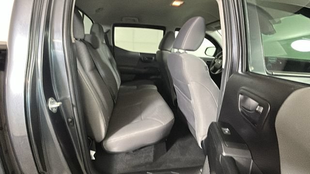 Used 2023 Toyota Tacoma SR AWD/4WD image 29