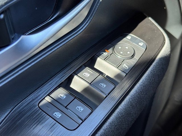 New 2026 Nissan Kicks SV w/ SV Premium Package image 14