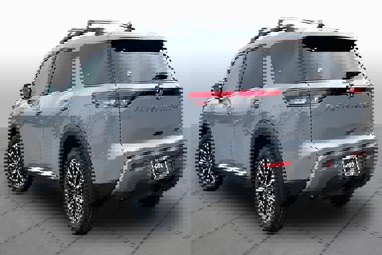 New 2026 Nissan Pathfinder Platinum image 7