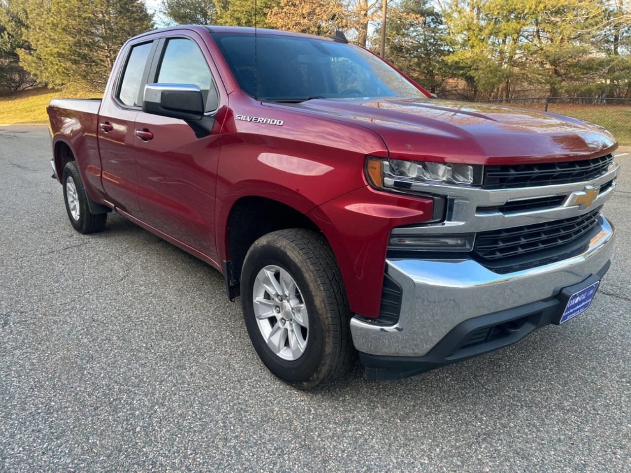 Used 2019 Chevrolet Silverado 1500 LT w/ All-Star Edition image 4