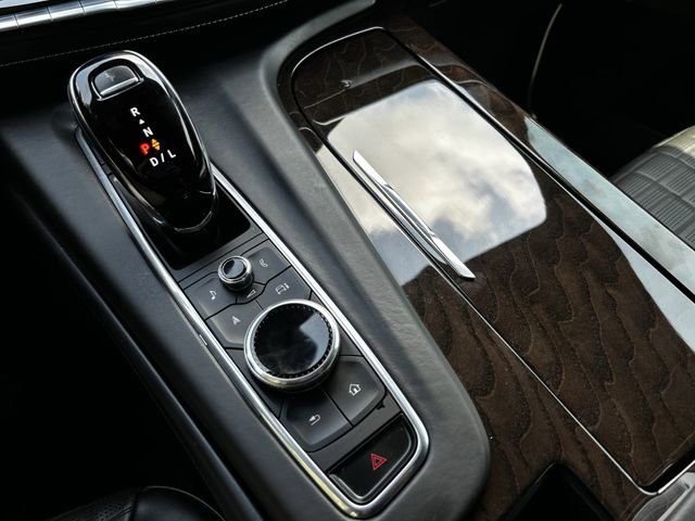 Used 2023 Cadillac Escalade ESV Sport Platinum image 21