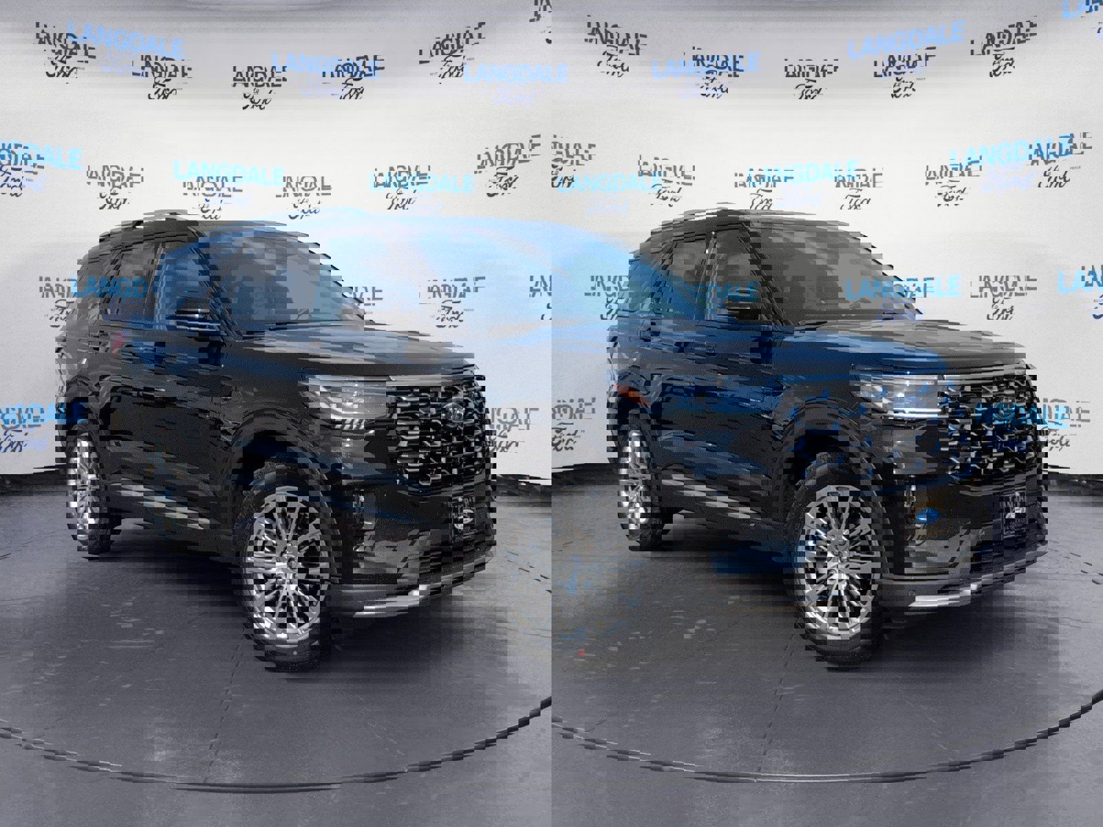 New 2026 Ford Explorer Platinum image 2