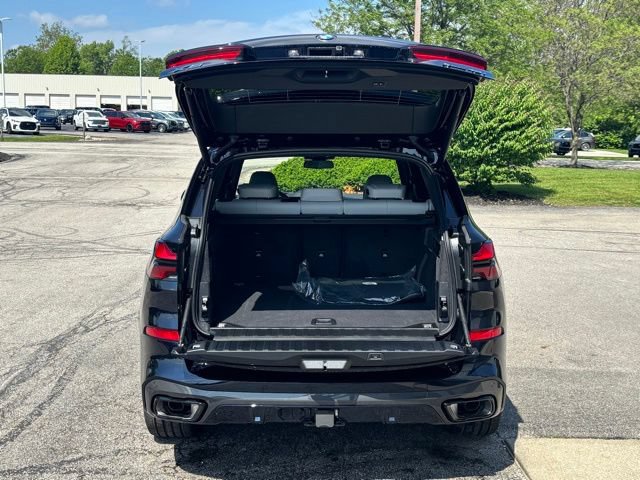 New 2026 BMW X5 xDrive40i w/ M Sport Package AWD/4WD image 31