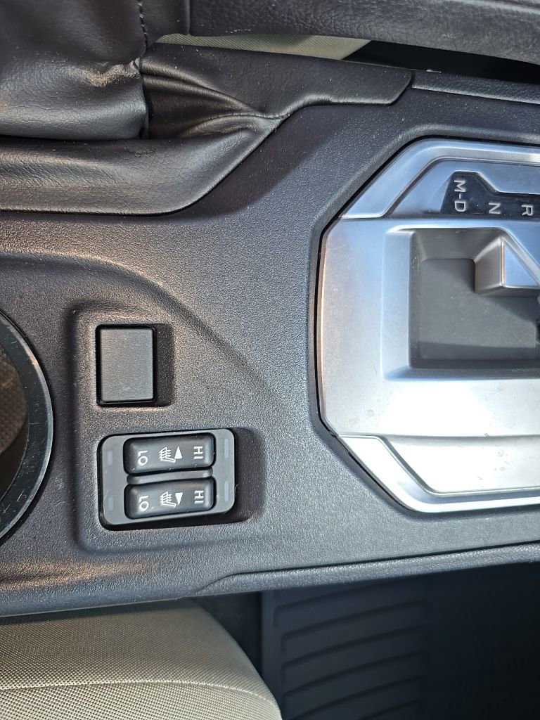 Used 2017 Subaru Impreza 2.0i Premium image 19