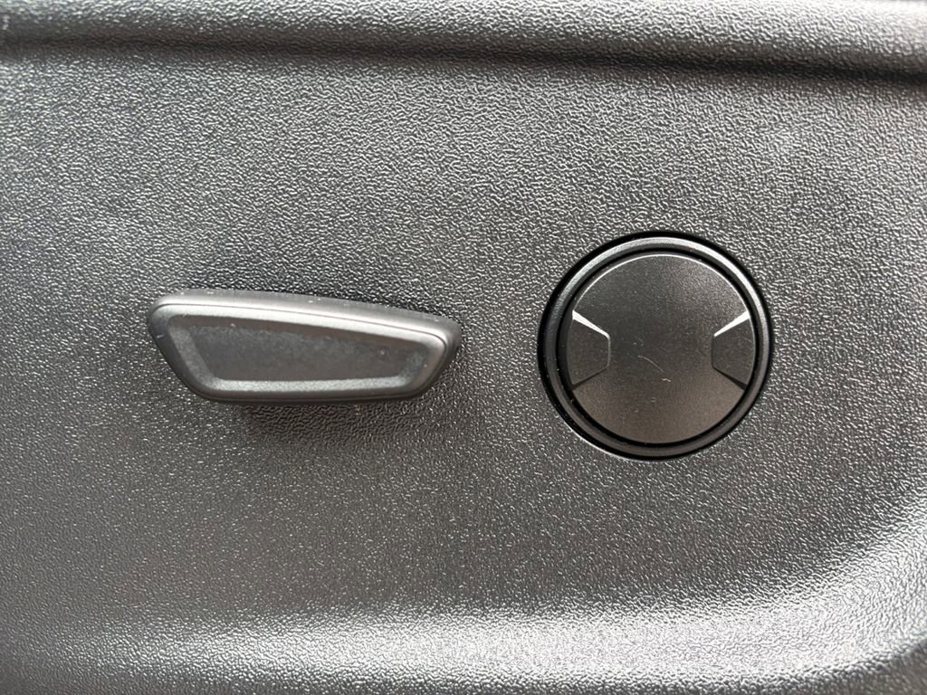 Used 2024 Ford F150 XLT w/ Mobile Office Package image 12