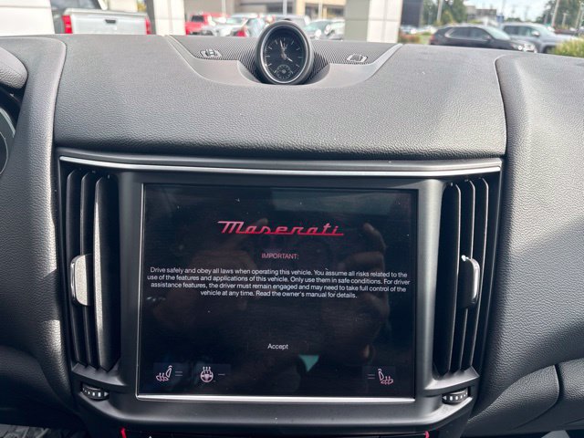 Used 2022 Maserati Levante GT AWD/4WD image 16
