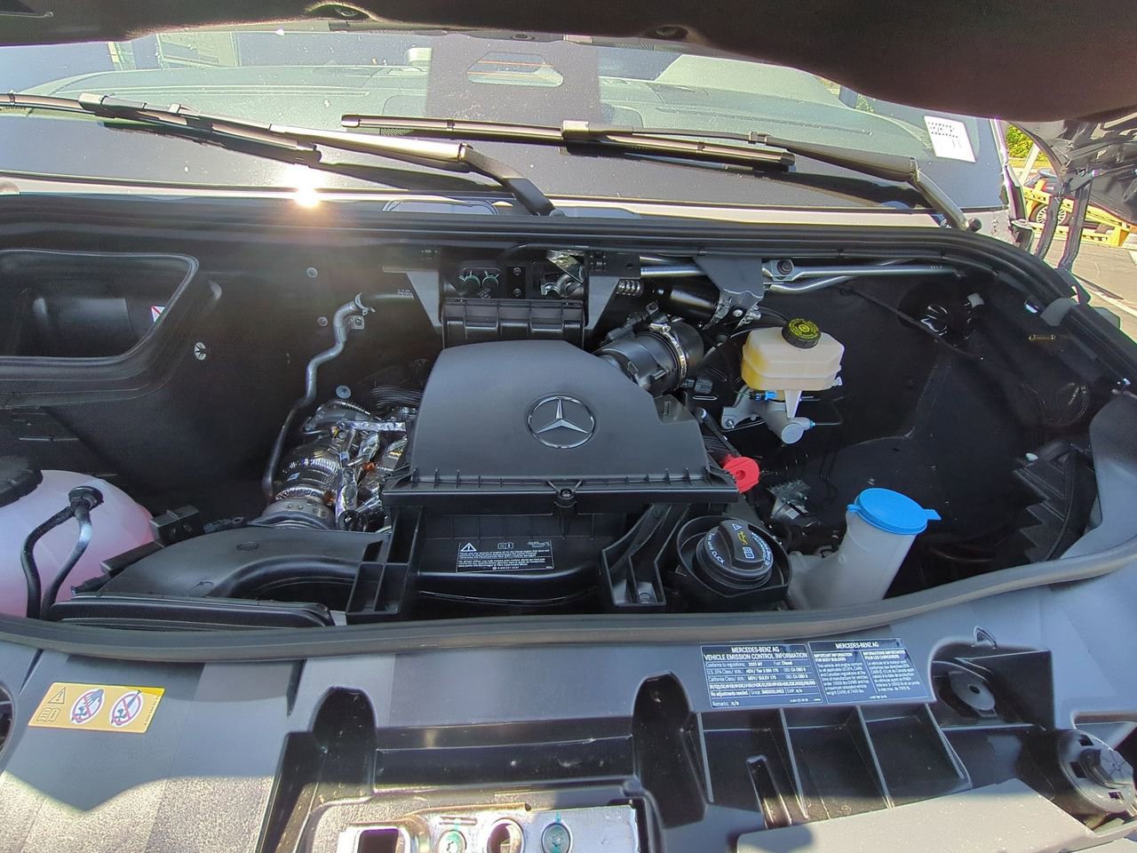 New 2025 Mercedes-Benz Sprinter 2500 image 11