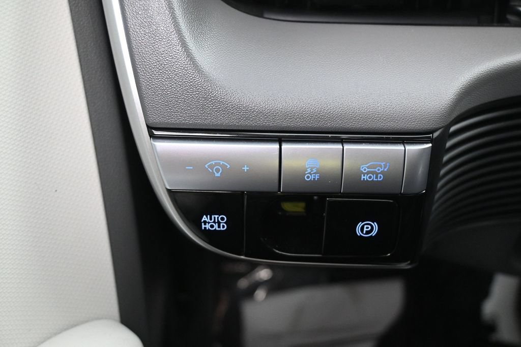 Used 2024 Hyundai Ioniq 5 SEL RWD image 25