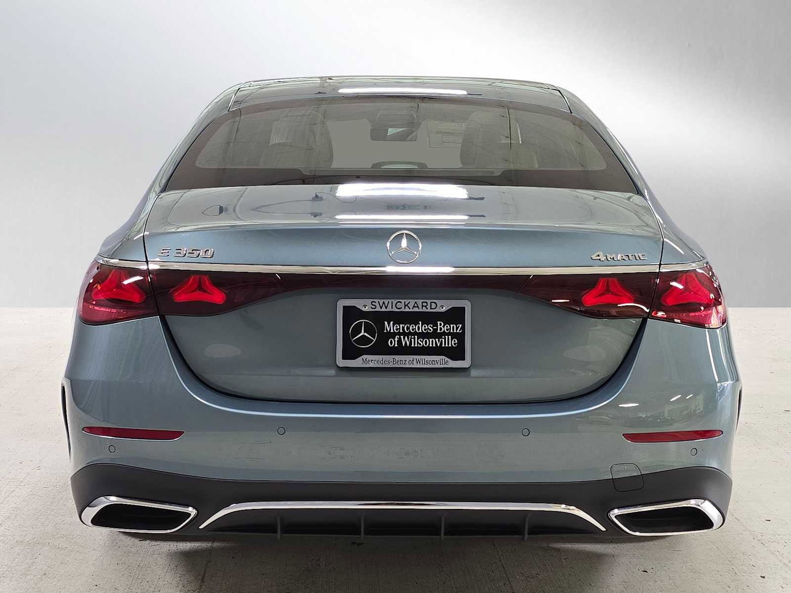 New 2026 Mercedes-Benz E 350 4MATIC Sedan image 4