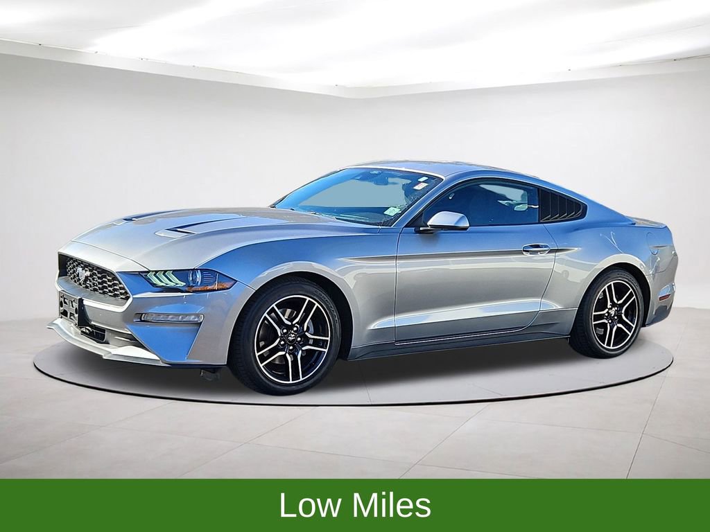Used 2022 Ford Mustang Coupe w/ Equipment Group 101A image 3