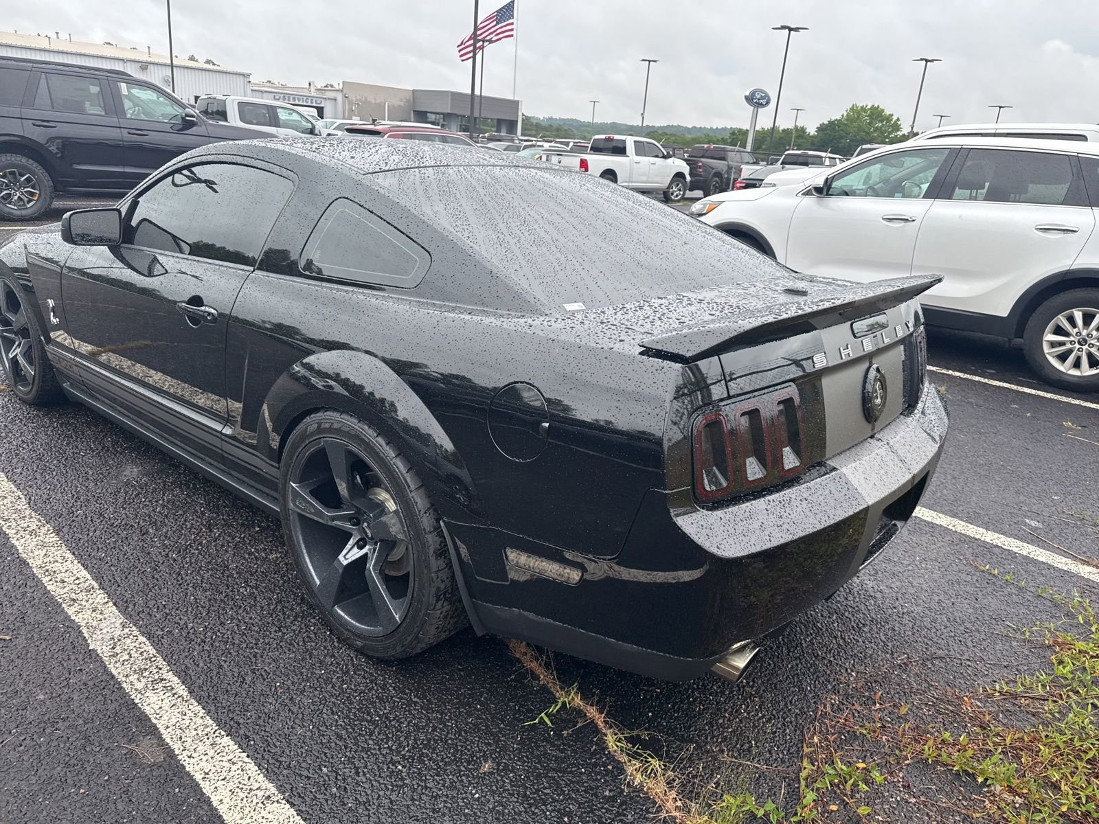 Used 2009 Ford Mustang Shelby GT500 RWD image 5