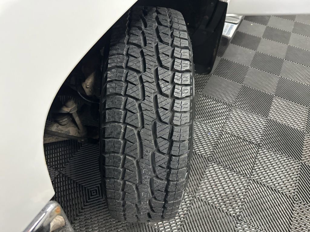 Used 2015 Chevrolet Silverado 2500 LTZ AWD/4WD image 34