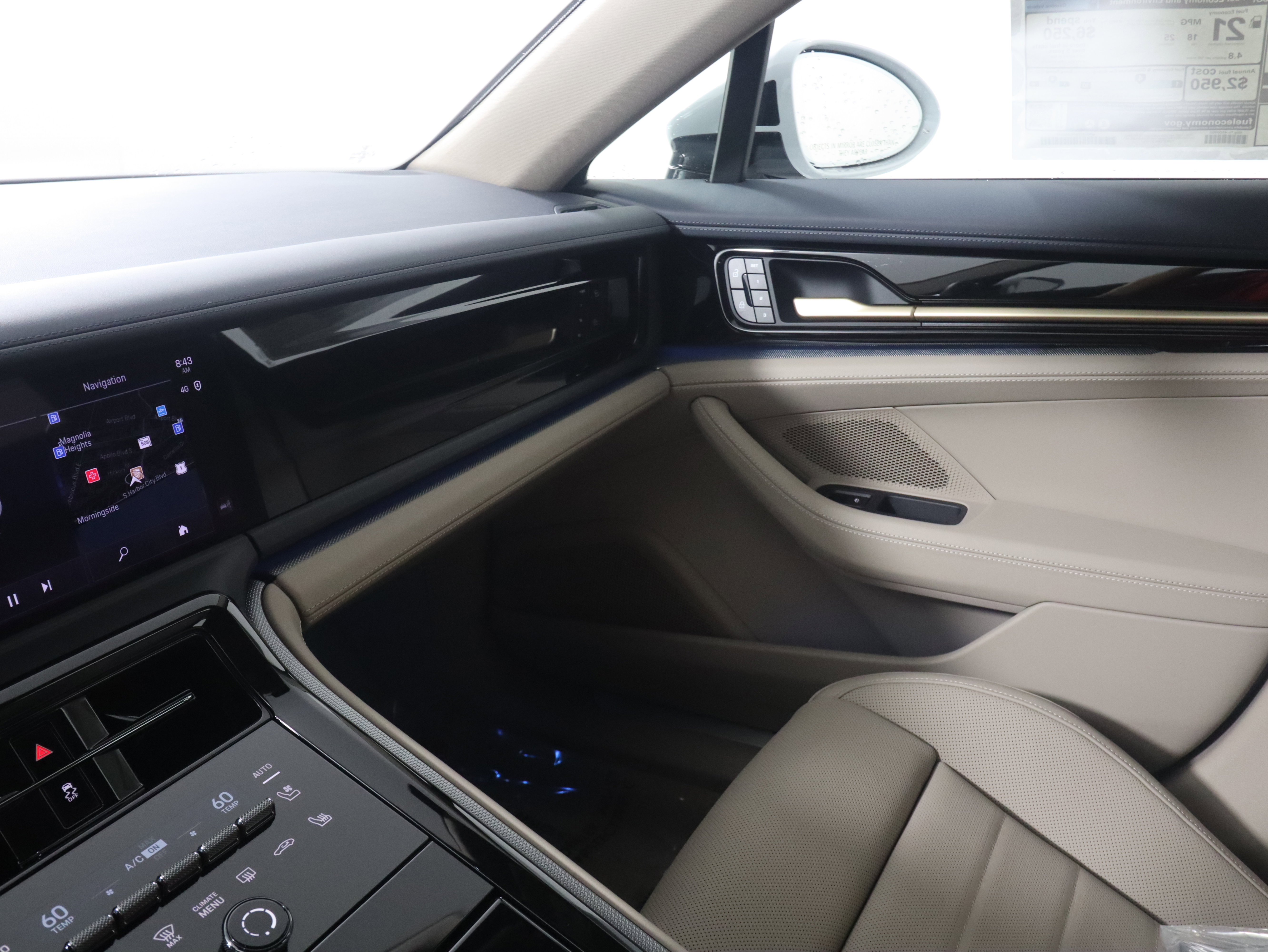 New 2026 Porsche Panamera image 14