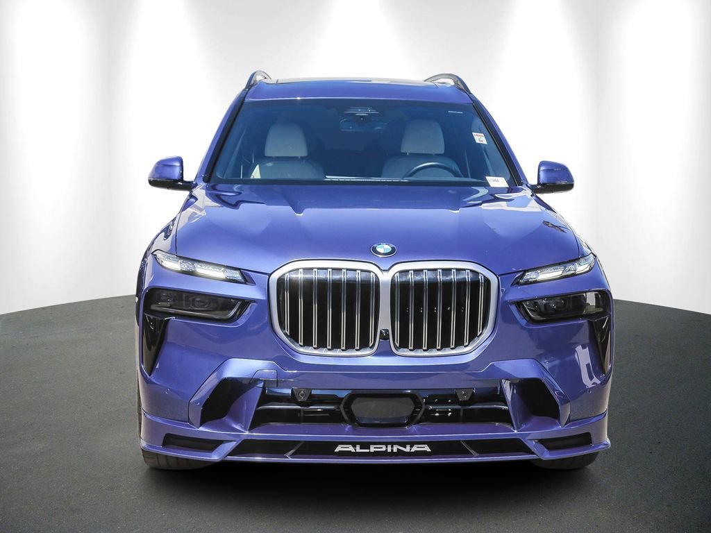 Used 2025 BMW ALPINA XB7 AWD/4WD image 2