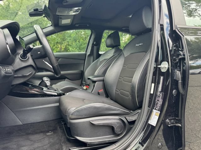 Used 2020 Kia Forte GT-Line w/ GT-Line Premium Package FWD image 17