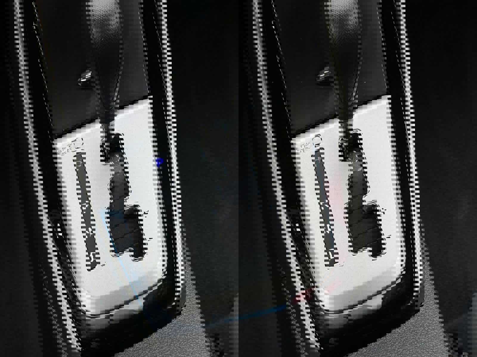 Used 2011 Hyundai Elantra GLS w/ Navigation Pkg 4 image 14