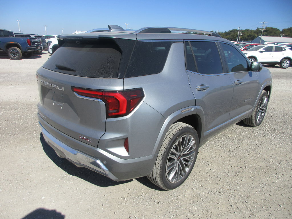 New 2027 GMC Terrain Denali AWD/4WD image 4