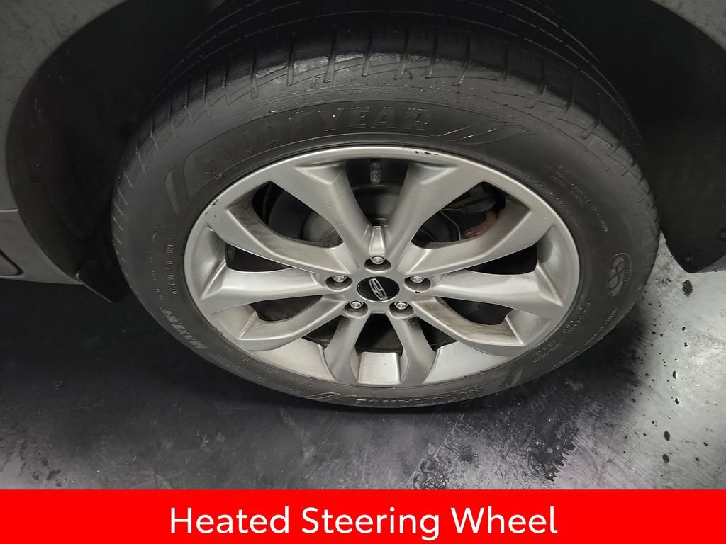 Used 2017 Lincoln MKC Select w/ Select Plus Package AWD/4WD image 12