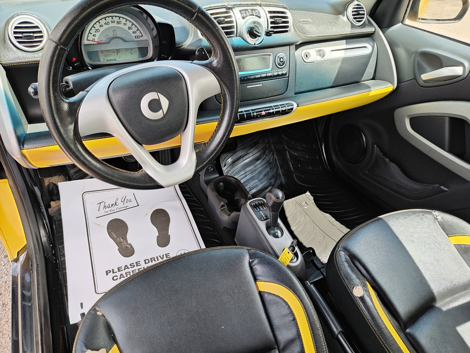Used 2013 smart fortwo passion RWD image 13