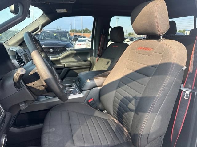 Used 2019 Ford F150 XLT w/ Equipment Group 302A Luxury AWD/4WD image 15