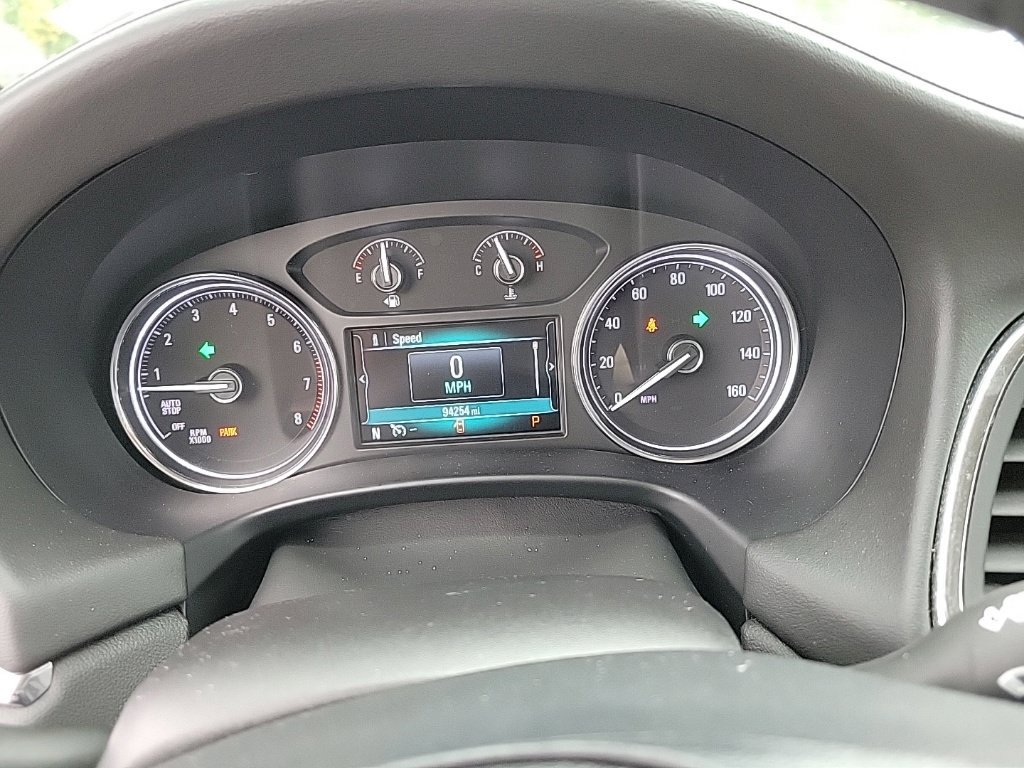 Used 2018 Buick Enclave Essence FWD image 10