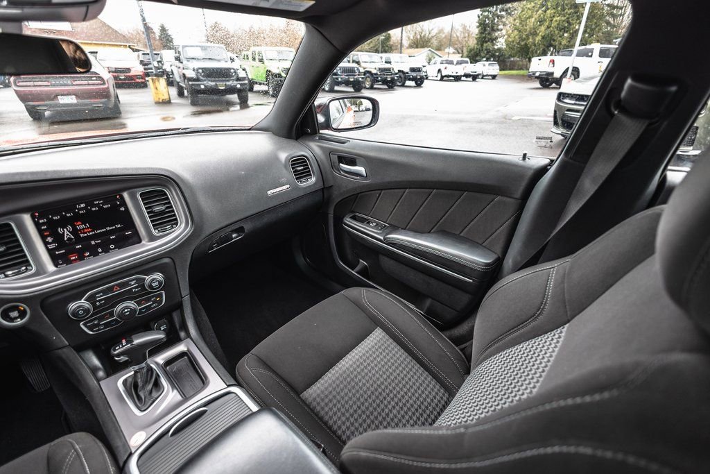 Used 2023 Dodge Charger SXT image 25