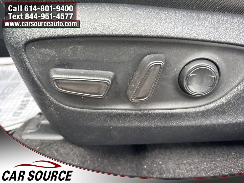 Used 2021 Toyota RAV4 XLE w/ Convenience Package image 19