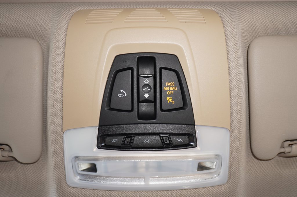 Used 2015 BMW 320i xDrive Sedan image 20