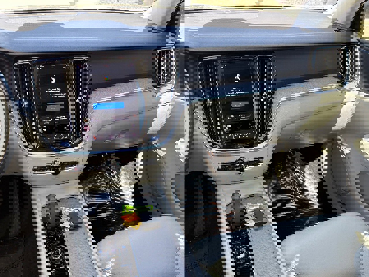 Certified 2023 Volvo S60 B5 Plus image 15