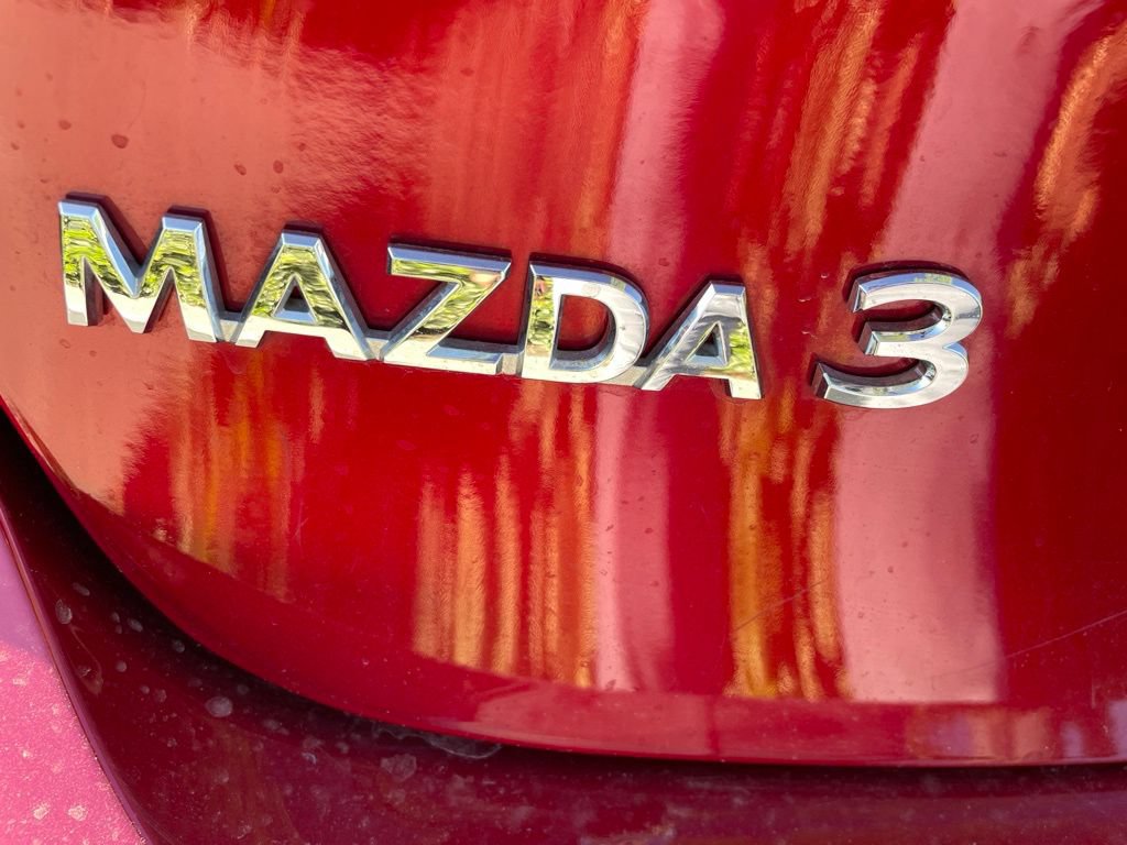 Used 2021 MAZDA MAZDA3 s FWD image 9