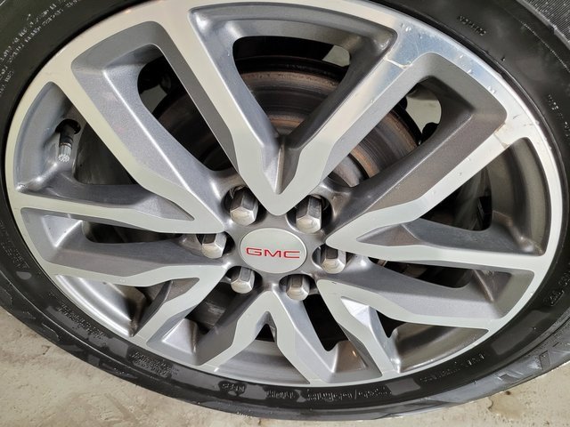 Used 2018 GMC Acadia SLE w/ Driver Alert Package I image 25