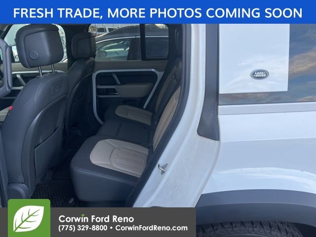 Used 2021 Land Rover Defender 110 X-Dynamic HSE AWD/4WD image 8