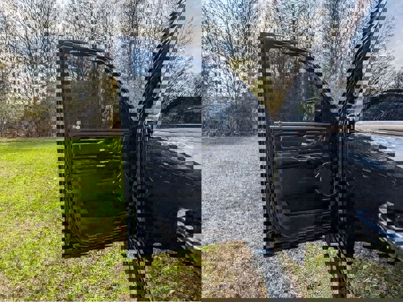 Used 2019 RAM 1500 Laramie image 9