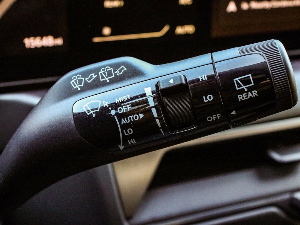 Used 2025 Kia EV9 Wind image 29