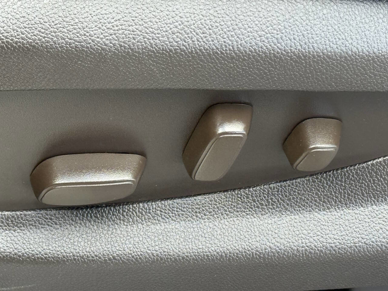 Used 2018 GMC Sierra 1500 Denali image 12