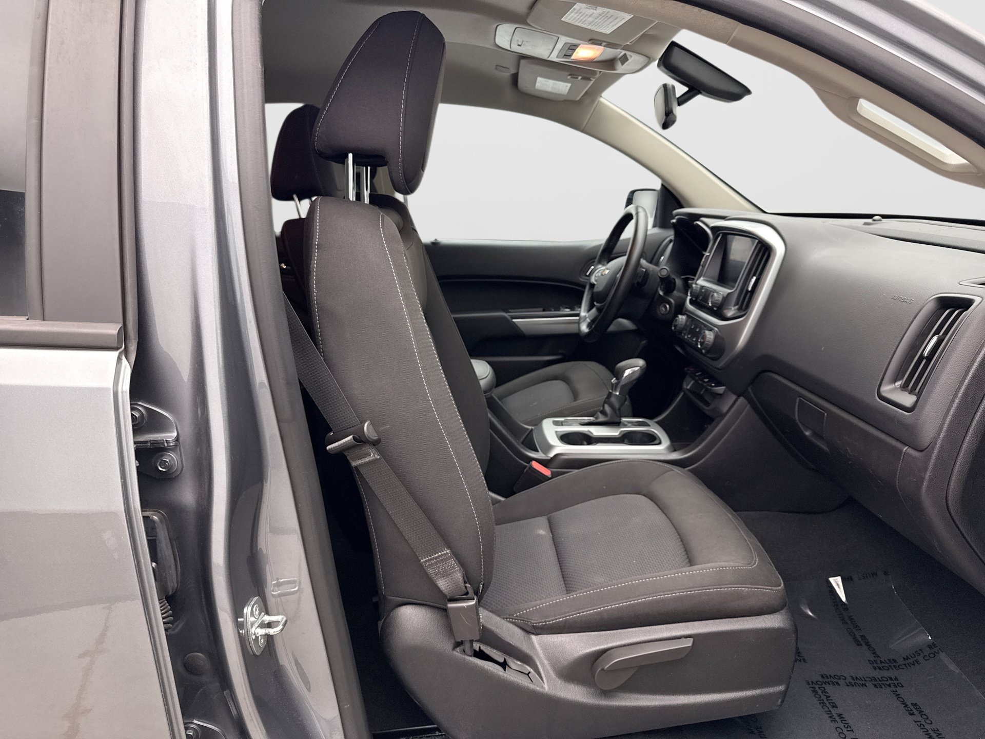 Used 2022 Chevrolet Colorado LT w/ LT Convenience Package AWD/4WD image 17
