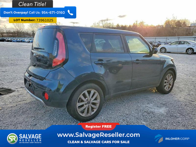 Used 2017 Kia Soul + image 4