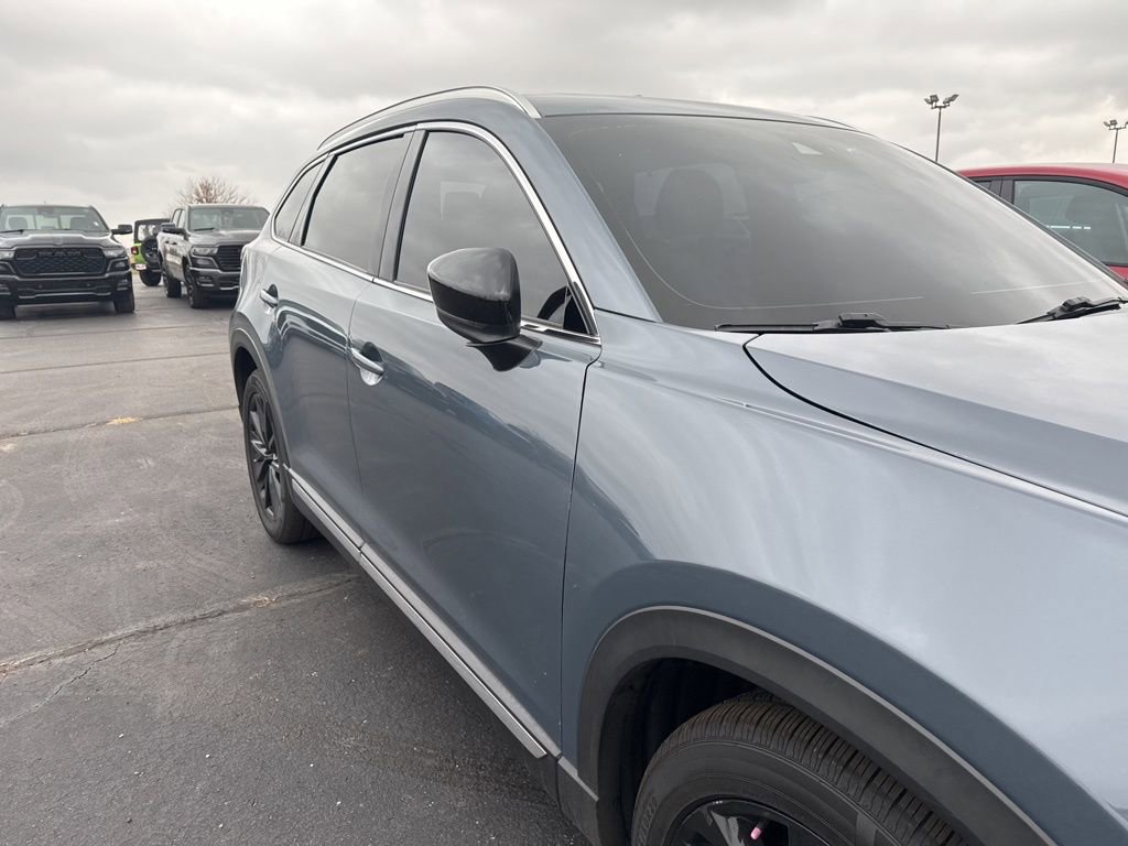 Used 2023 MAZDA CX-9 Carbon Edition image 48