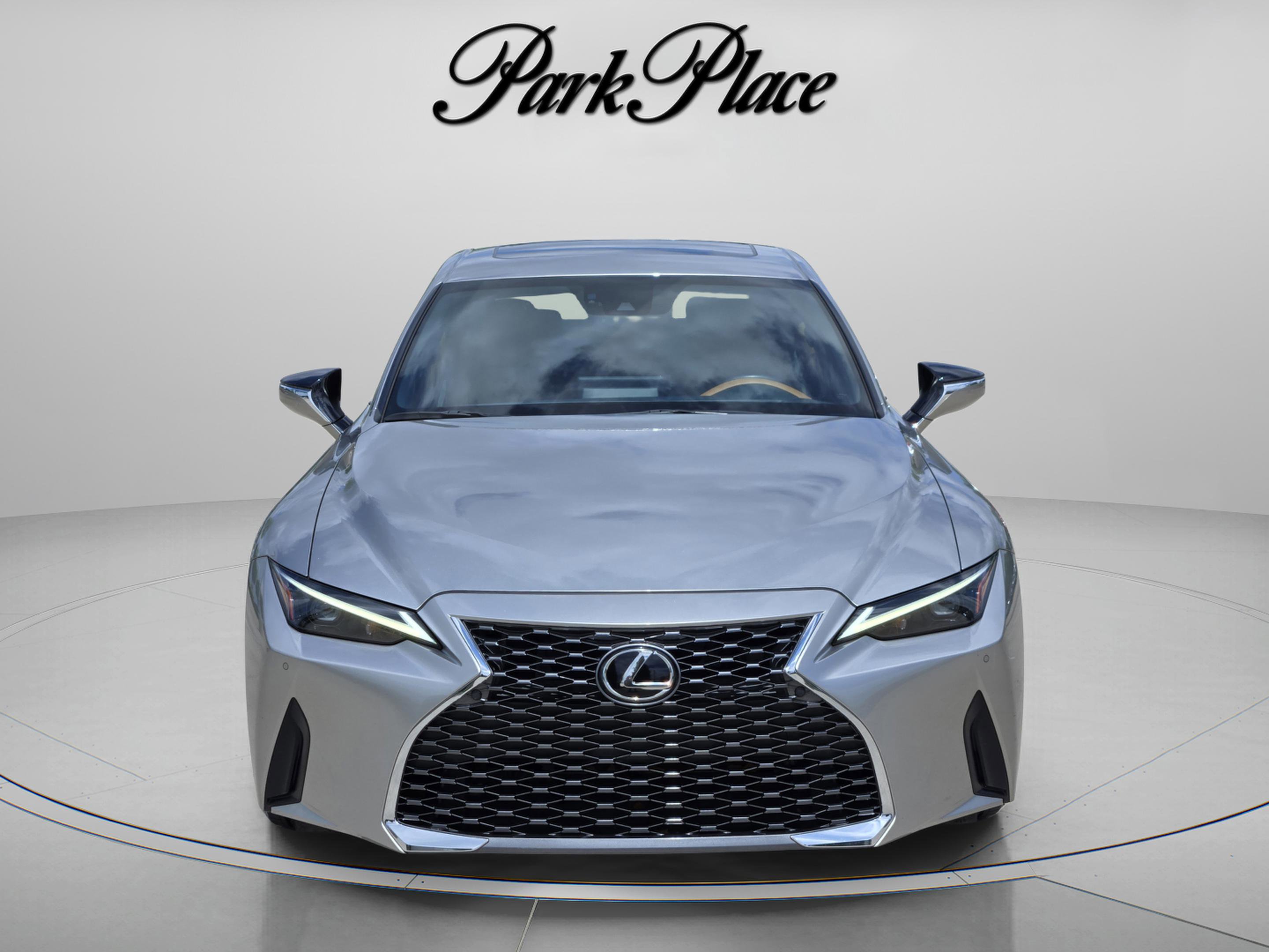 Used 2022 Lexus IS 300 w/ Premium Package image 8