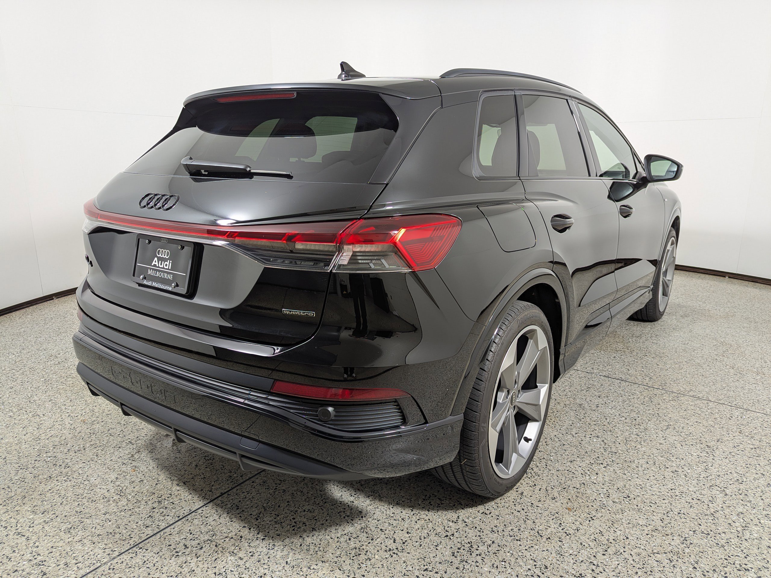 Certified 2024 Audi Q4 e-tron Premium Plus w/ Premium Plus image 7