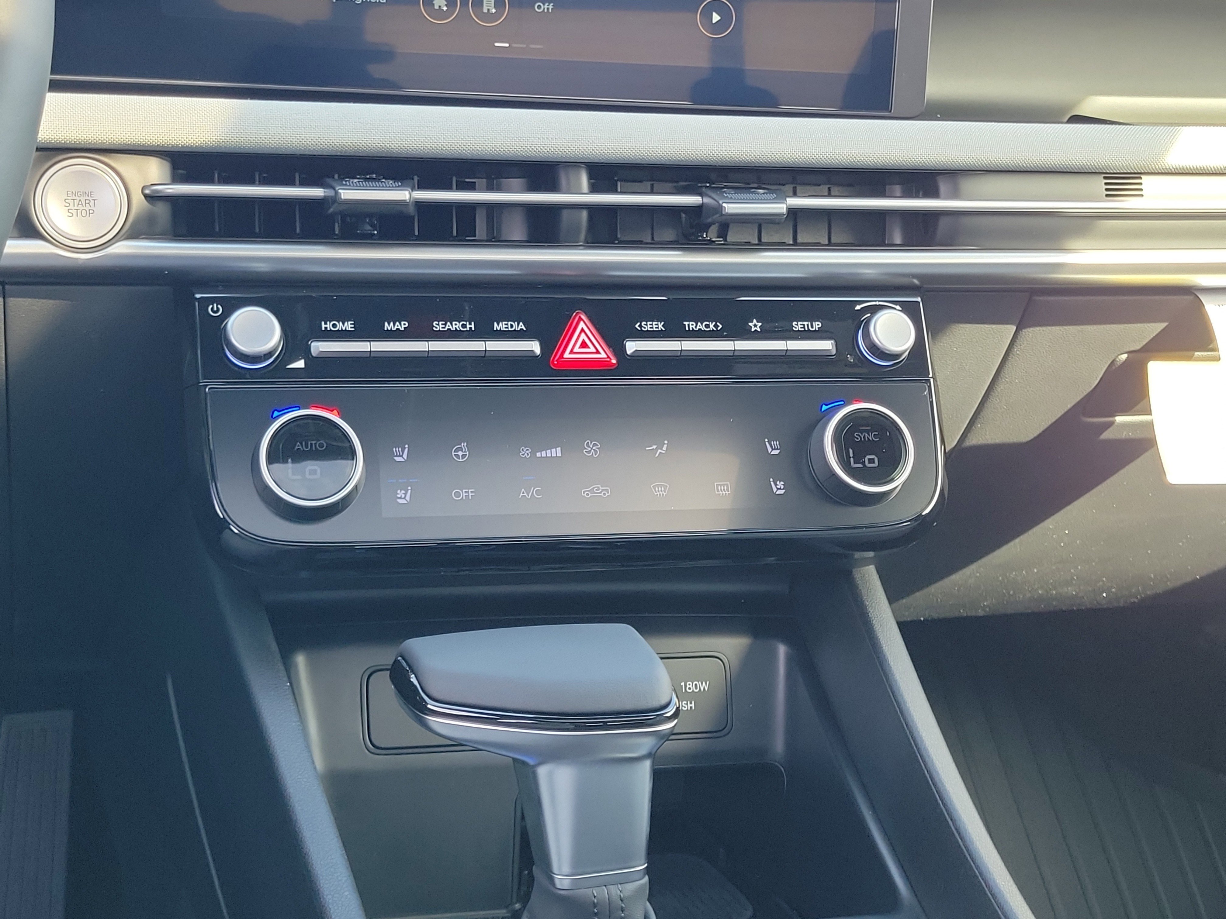 New 2026 Hyundai Santa Cruz Limited AWD/4WD image 11
