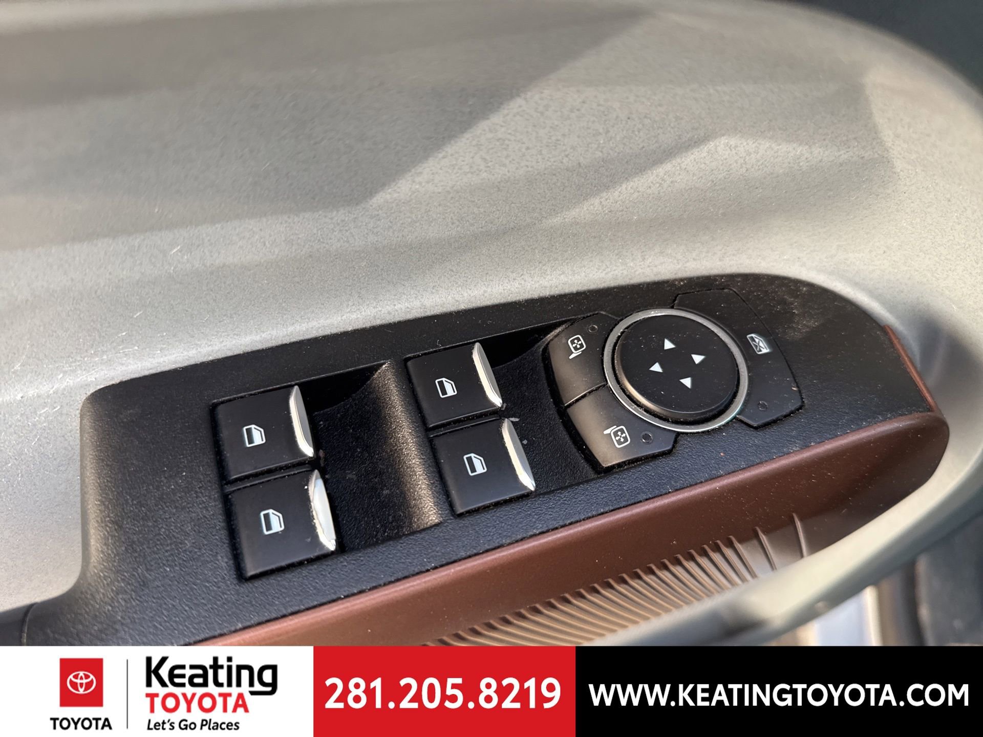 Used 2022 Ford Maverick Lariat image 12