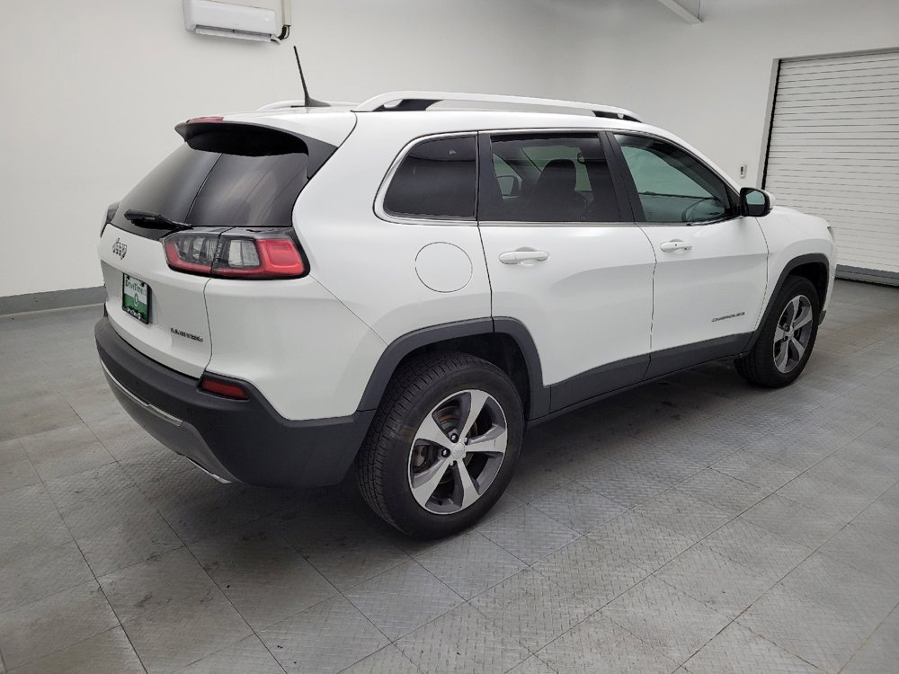 Used 2019 Jeep Cherokee Limited image 10